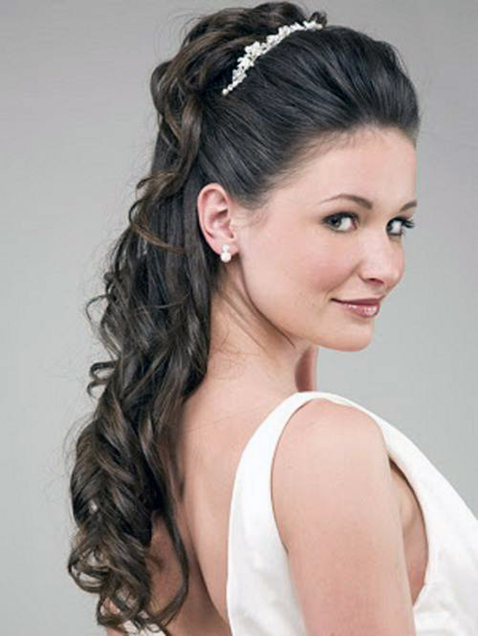 Black Wedding Hairstyles To The Side 2013