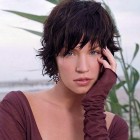 Casual Short Haircut For Thick Hair Pictures Casual Short Haircut For Thick Hair Pictures