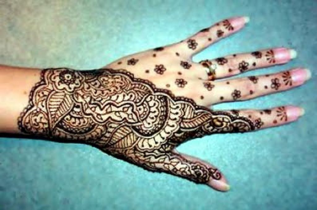 Henna Temporary Tattoos For Hand Women Pictures Henna Temporary Tattoos For Hand Women Pictures