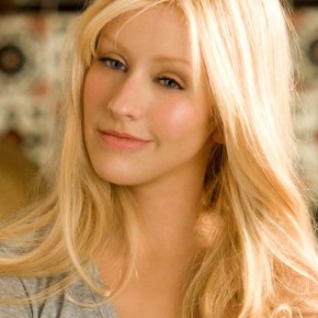 Natural Make Up Tips - How To: Get Christina Aguilera's Makeup Looks In BurlesqueMakeup 