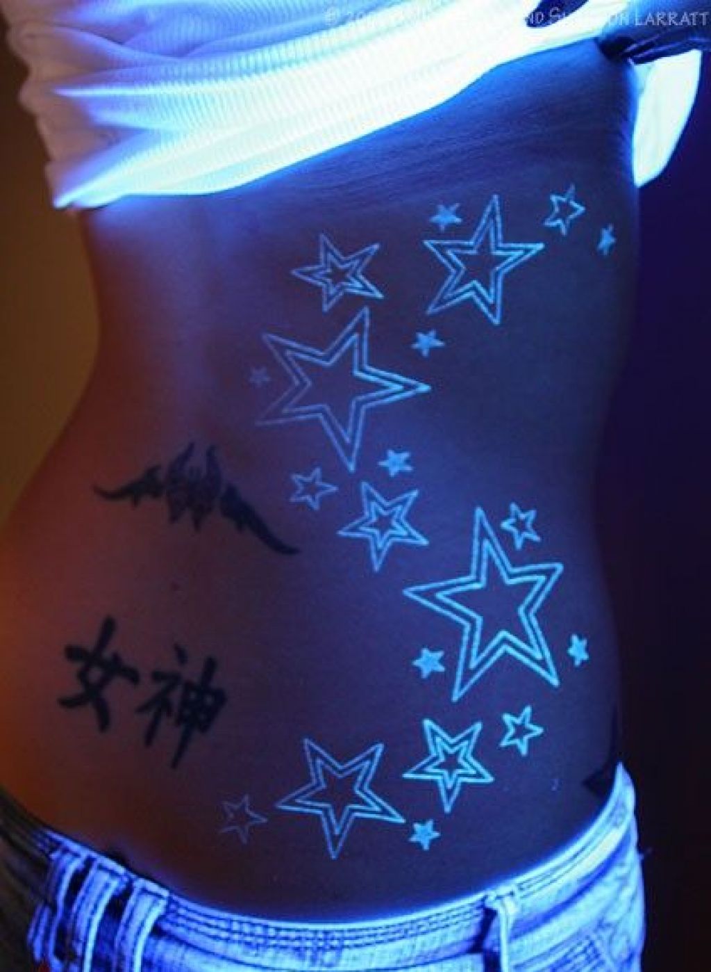 UV Tattoos Growing For Girls Pictures UV Tattoos Growing For Girls Pictures