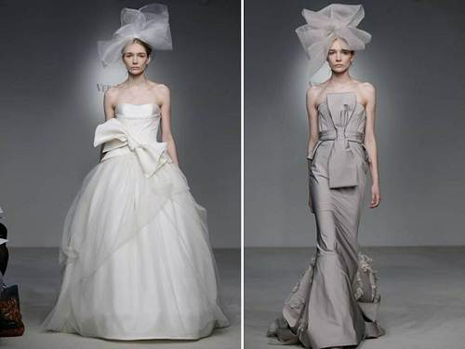 Vera Wang Lace Dress With Veil Vera Wang Lace Dress With Veil