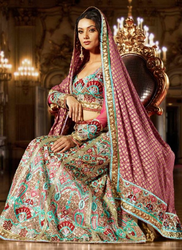 Zoom Hunter: Celebrity Site: Indian Wedding Dresses Zoom Hunter: Celebrity Site: Indian Wedding Dresses